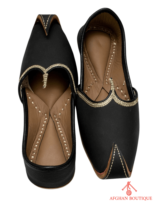 Black Afghani khosa for men – handmade traditional ethnic shoe front view
