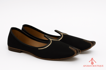 Black Afghani khosa for men – classic Afghan design leather footwear right angle view
